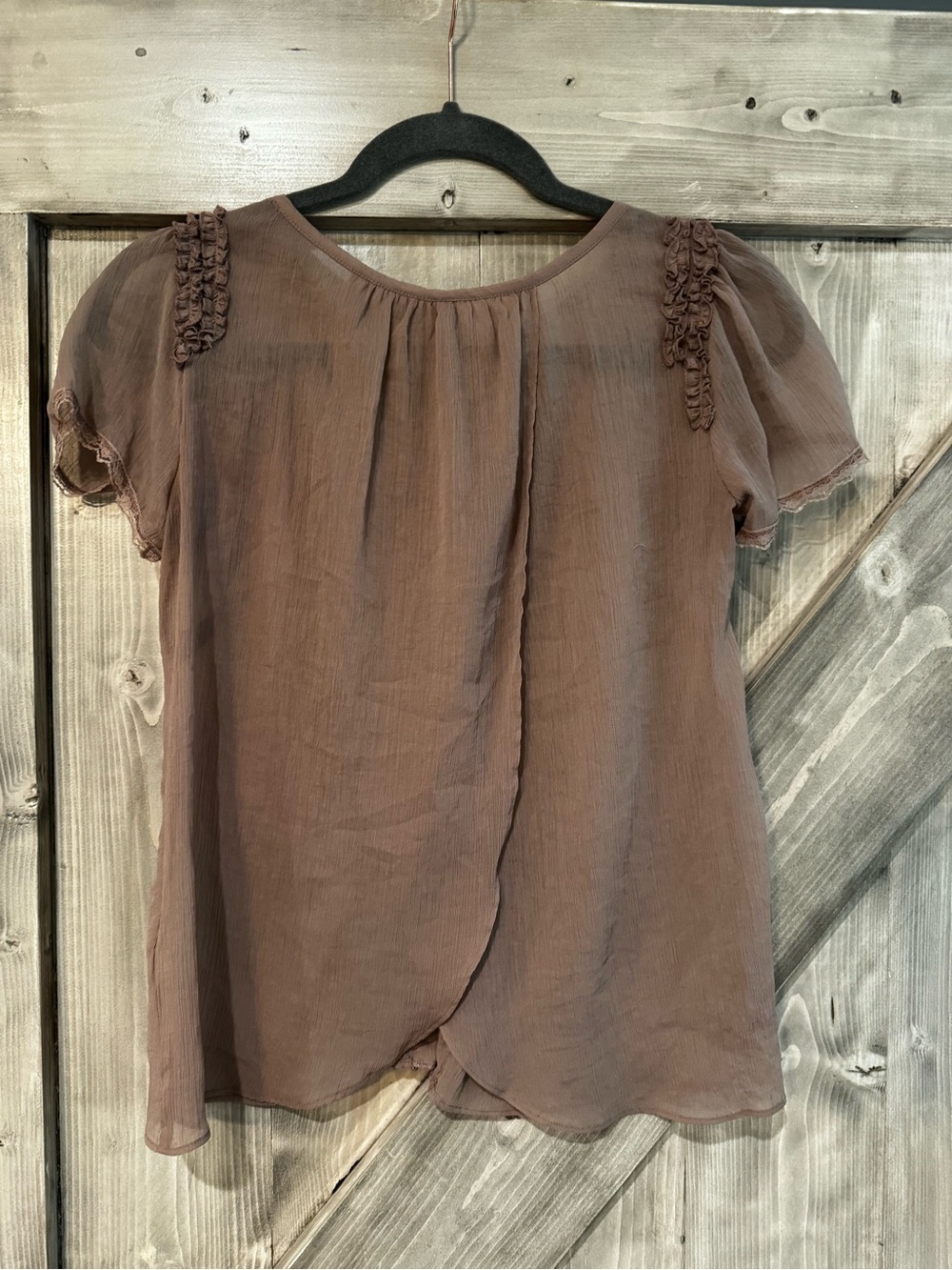 Women's mauve Ruffle Lace Front Blouse - Picture 2 of 4
